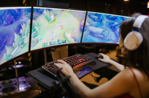 playing game on pc